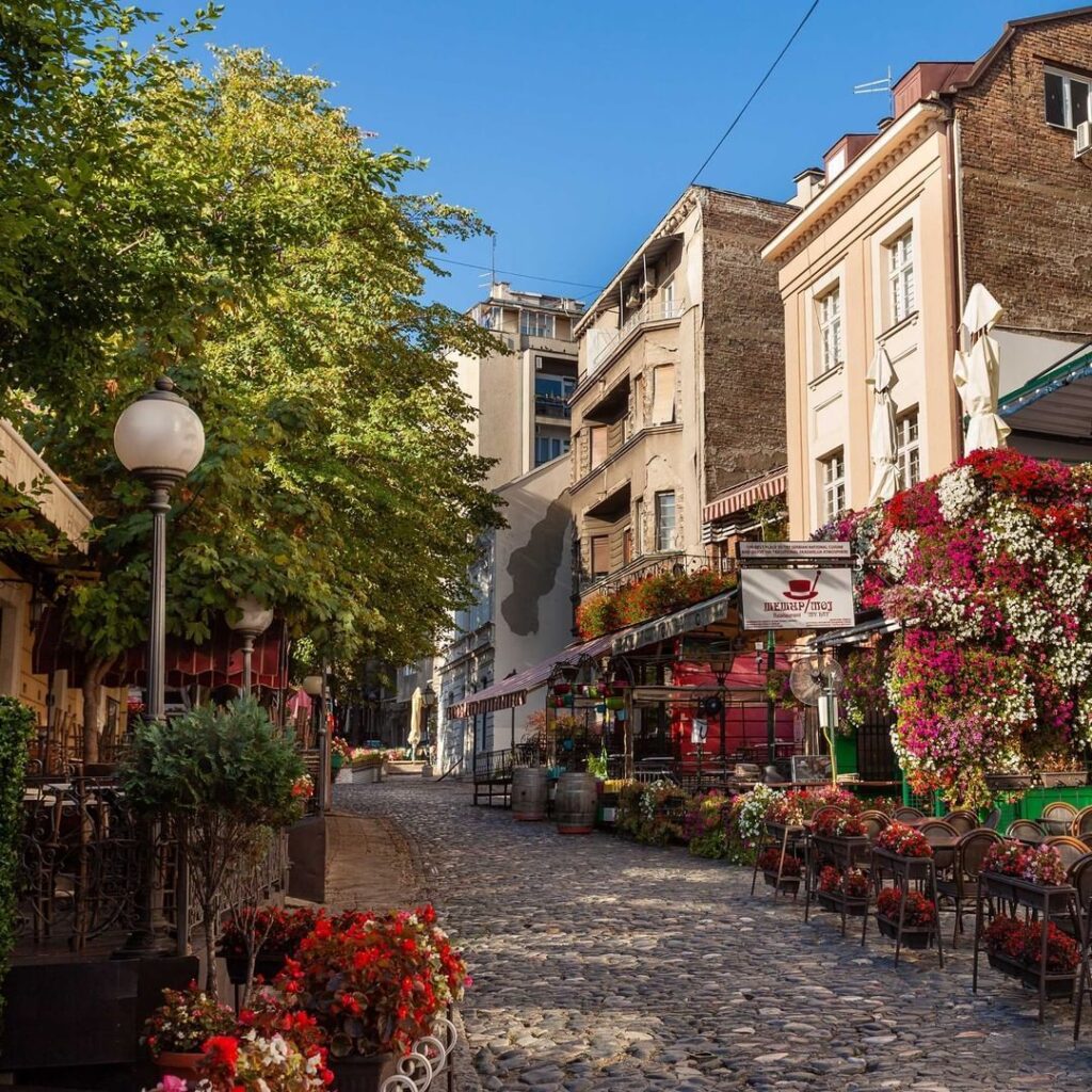 El barrio Skadarlija, Fuente: @cafe_tour, Instagram - Que ver en Belgrado - la capital de Serbia