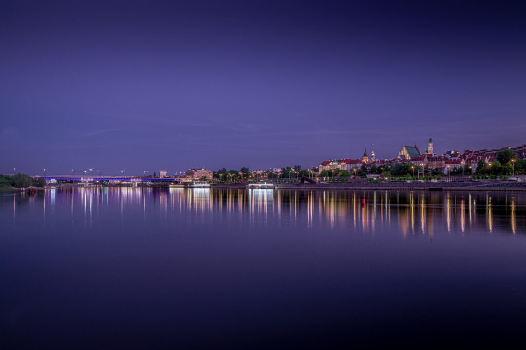 Vista panorámica de la ciudad desde el río Vístula